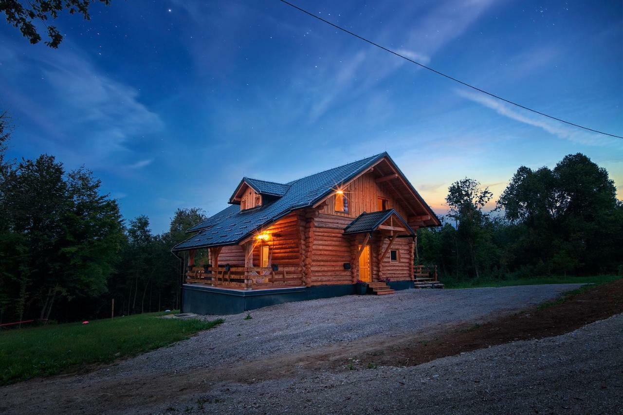 Woods Lodge Plitvice Lakes Dreznik Grad Exterior photo